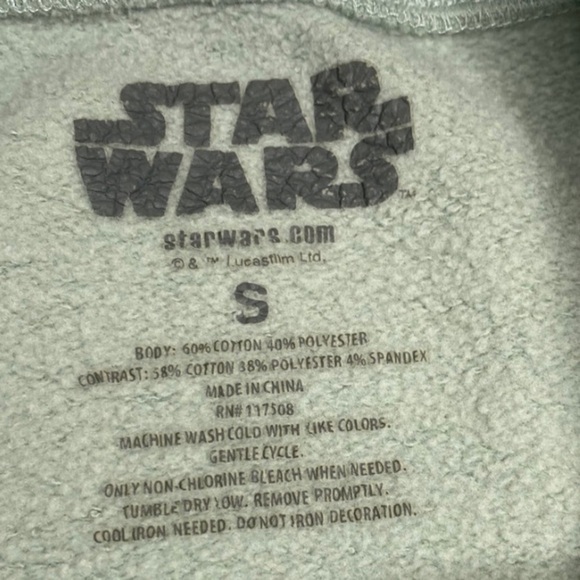 Baby Yoda Grogu Cropped Sweatshirt Sage Green Sz Sm - Picture 5 of 7